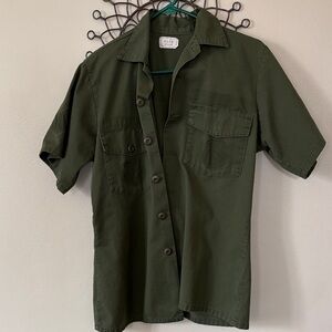 Vintage Military Olive Green Short Sleeve Button-Up Shirt